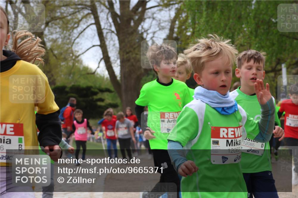 25.04.2026 - Das Zehntel Zöllner http://msf.ph/oto/9665371 25.04.2026 11:47:15 Laufen 6, 125, 28, 12063, 12063, 12085 meine-sportfotos.de