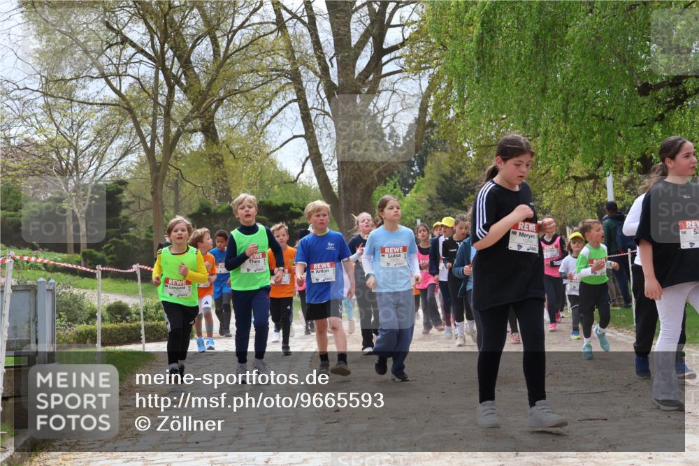 25.04.2026 - Das Zehntel Zöllner http://msf.ph/oto/9665593 25.04.2026 11:47:26 Laufen 10293 meine-sportfotos.de