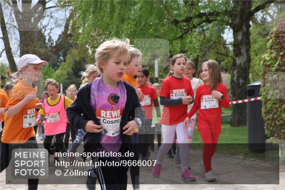 25.04.2026 - Das Zehntel Zöllner http://msf.ph/oto/9666007 25.04.2026 11:47:46 Laufen 123, 11372, 10998 meine-sportfotos.de