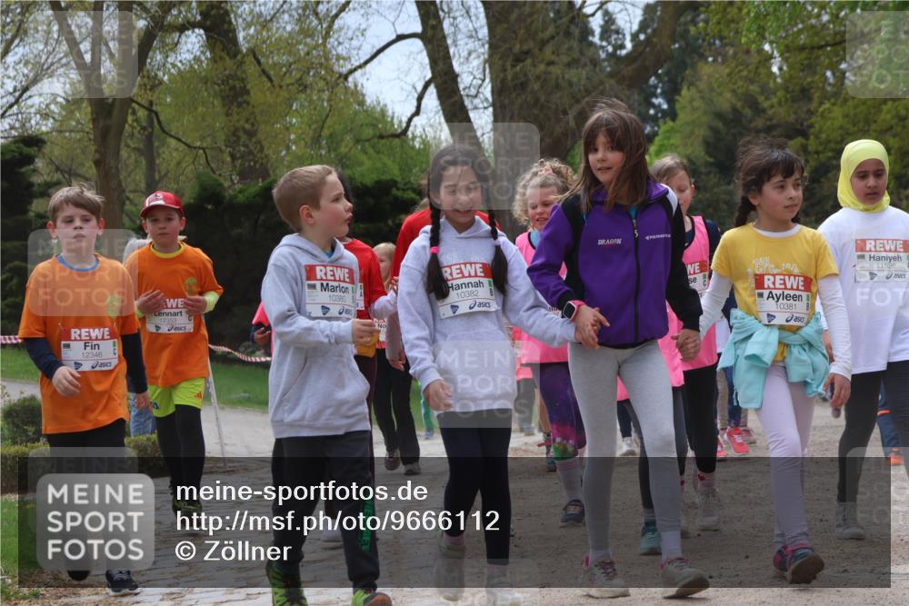 25.04.2026 - Das Zehntel Zöllner http://msf.ph/oto/9666112 25.04.2026 11:47:51 Laufen 12346, 12353, 10380, 128, 10382, 423, 10381, 11528 meine-sportfotos.de