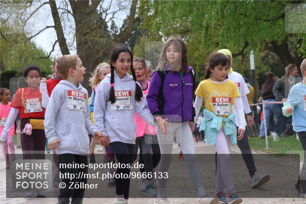 25.04.2026 - Das Zehntel Zöllner http://msf.ph/oto/9666133 25.04.2026 11:47:52 Laufen 10994, 10380, 10382, 10381 meine-sportfotos.de