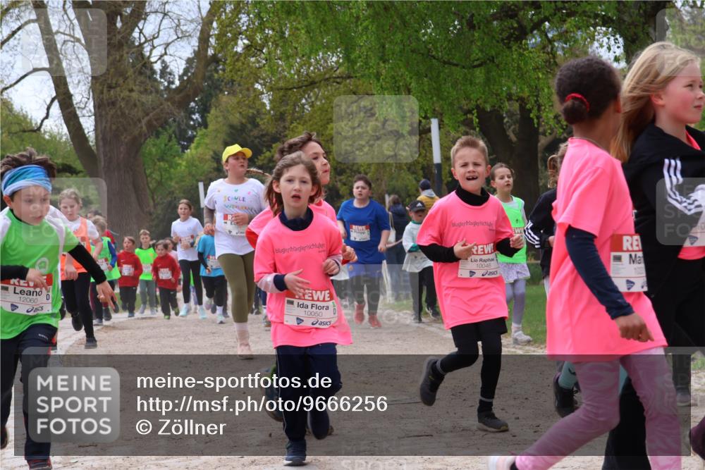 25.04.2026 - Das Zehntel Zöllner http://msf.ph/oto/9666256 25.04.2026 11:47:58 Laufen 12060, 10050, 10046, 9, 1000 meine-sportfotos.de