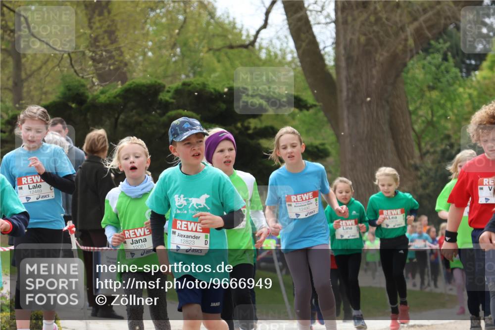 25.04.2026 - Das Zehntel Zöllner http://msf.ph/oto/9666949 25.04.2026 11:48:24 Laufen 12489, 12081, 12823, 12490 meine-sportfotos.de