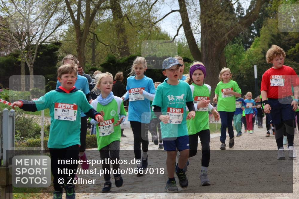 25.04.2026 - Das Zehntel Zöllner http://msf.ph/oto/9667018 25.04.2026 11:48:26 Laufen 12820, 12081, 12481, 12823 meine-sportfotos.de