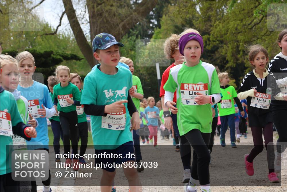 25.04.2026 - Das Zehntel Zöllner http://msf.ph/oto/9667039 25.04.2026 11:48:27 Laufen 10, 0, 81, 12081, 1060, 12823, 120, 10133 meine-sportfotos.de