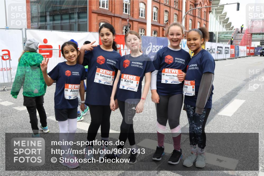 25.04.2026 - Das Zehntel Strokosch-Dieckow http://msf.ph/oto/9667343 25.04.2026 08:20:35 Allgemein zum Event 1839, 1860, 1855, 1854, 1835 meine-sportfotos.de