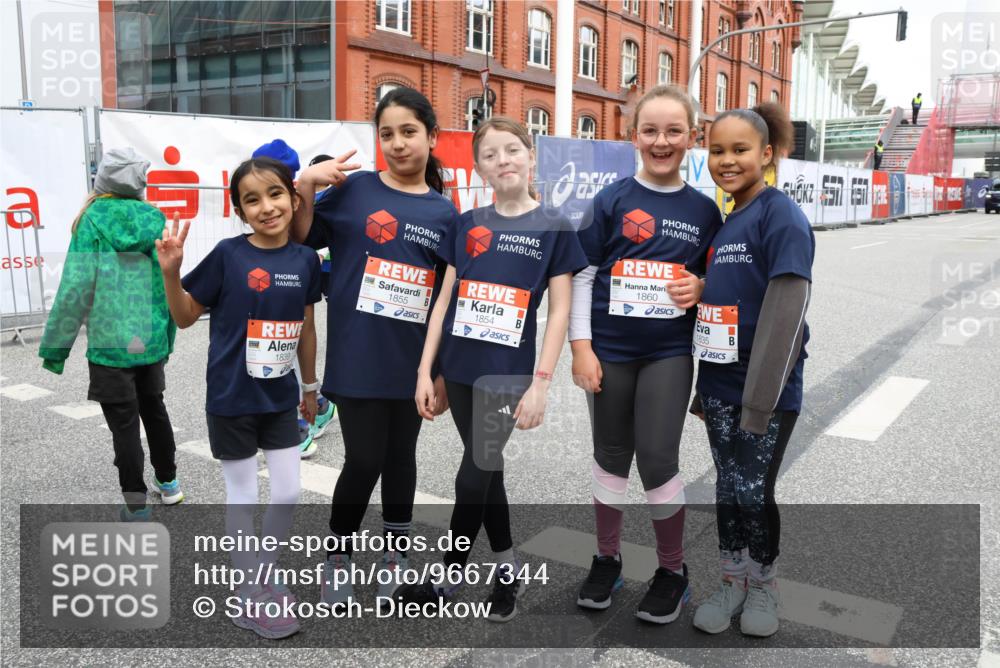 25.04.2026 - Das Zehntel Strokosch-Dieckow http://msf.ph/oto/9667344 25.04.2026 08:20:35 Allgemein zum Event 1855, 1854, 1839, 1860, 1835 meine-sportfotos.de