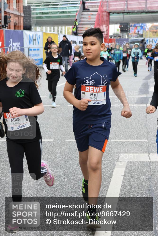 25.04.2026 - Das Zehntel Strokosch-Dieckow http://msf.ph/oto/9667429 25.04.2026 10:05:32 Allgemein zum Event 1, 5496, 5491 meine-sportfotos.de