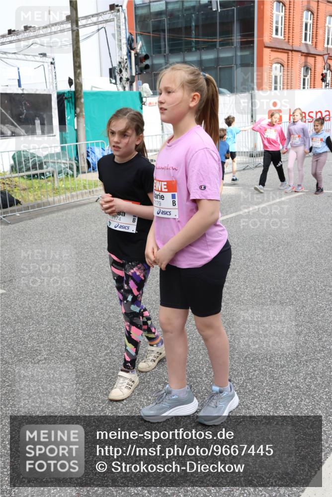 25.04.2026 - Das Zehntel Strokosch-Dieckow http://msf.ph/oto/9667445 25.04.2026 10:06:49 Allgemein zum Event 7174, 7179, 6173 meine-sportfotos.de