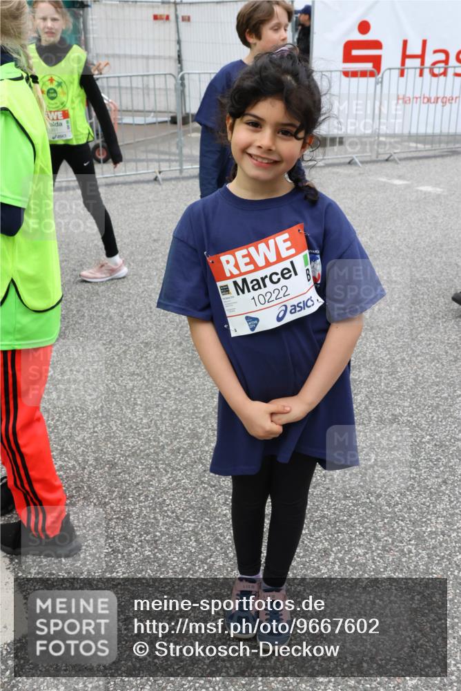 25.04.2026 - Das Zehntel Strokosch-Dieckow http://msf.ph/oto/9667602 25.04.2026 12:08:46 Allgemein zum Event 1949, 10222, 10222 meine-sportfotos.de
