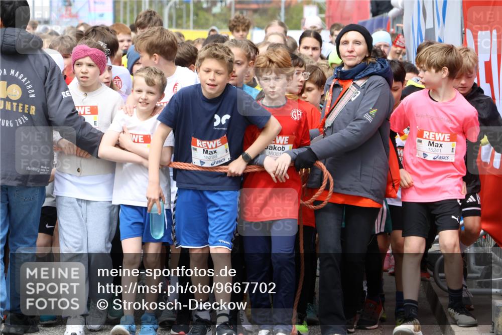 25.04.2026 - Das Zehntel Strokosch-Dieckow http://msf.ph/oto/9667702 25.04.2026 14:32:23 Allgemein zum Event 10, 2026, 15298, 16081, 15241 meine-sportfotos.de