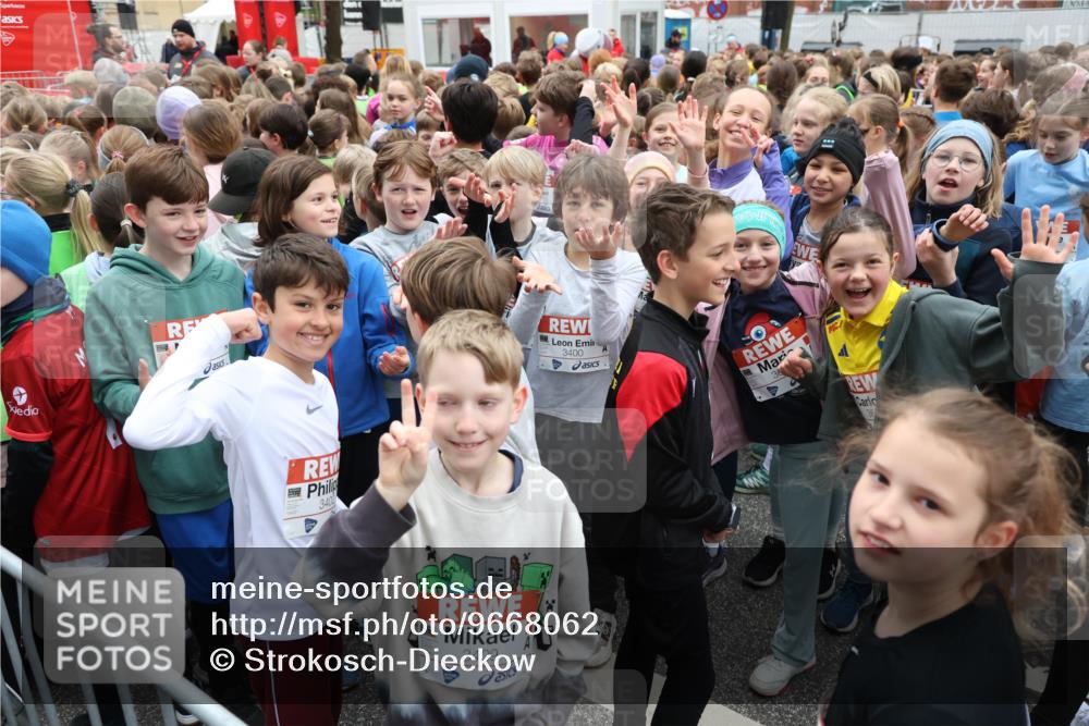 25.04.2026 - Das Zehntel Strokosch-Dieckow http://msf.ph/oto/9668062 25.04.2026 08:09:52 Allgemein zum Event 340, 3409, 3400 meine-sportfotos.de