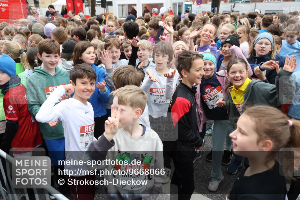 25.04.2026 - Das Zehntel Strokosch-Dieckow http://msf.ph/oto/9668066 25.04.2026 08:09:52 Allgemein zum Event 3400, 3409, 3400, 3634 meine-sportfotos.de