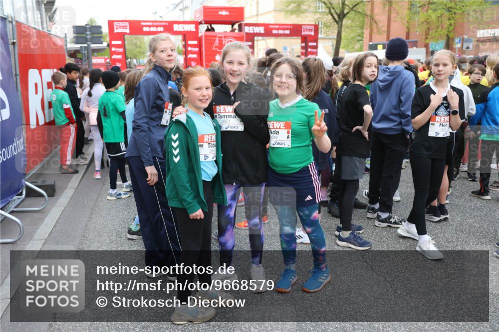 25.04.2026 - Das Zehntel Strokosch-Dieckow http://msf.ph/oto/9668579 25.04.2026 08:21:03 Allgemein zum Event 00, 00, 00, 00, 00, 00, 3851, 846 meine-sportfotos.de
