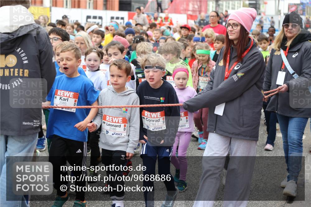 25.04.2026 - Das Zehntel Strokosch-Dieckow http://msf.ph/oto/9668686 25.04.2026 08:32:50 Allgemein zum Event 10, 2026, 2085, 2185, 2181 meine-sportfotos.de