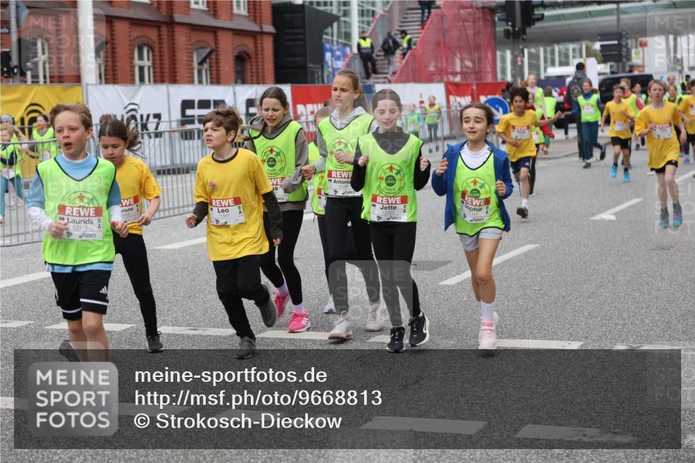 25.04.2026 - Das Zehntel Strokosch-Dieckow http://msf.ph/oto/9668813 25.04.2026 12:08:20 Allgemein zum Event 12011, 854, 11841, 12036, 1949, 12030 meine-sportfotos.de
