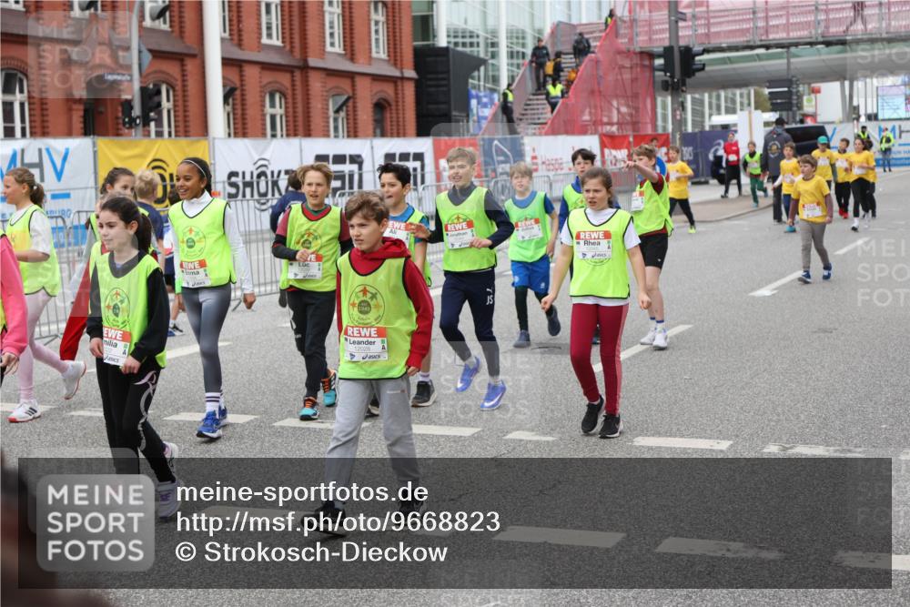 25.04.2026 - Das Zehntel Strokosch-Dieckow http://msf.ph/oto/9668823 25.04.2026 12:08:32 Allgemein zum Event 1949 meine-sportfotos.de