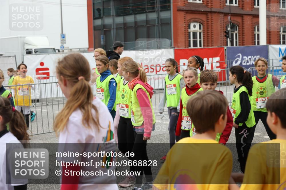 25.04.2026 - Das Zehntel Strokosch-Dieckow http://msf.ph/oto/9668828 25.04.2026 12:08:35 Allgemein zum Event 12017, 12031, 12039 meine-sportfotos.de