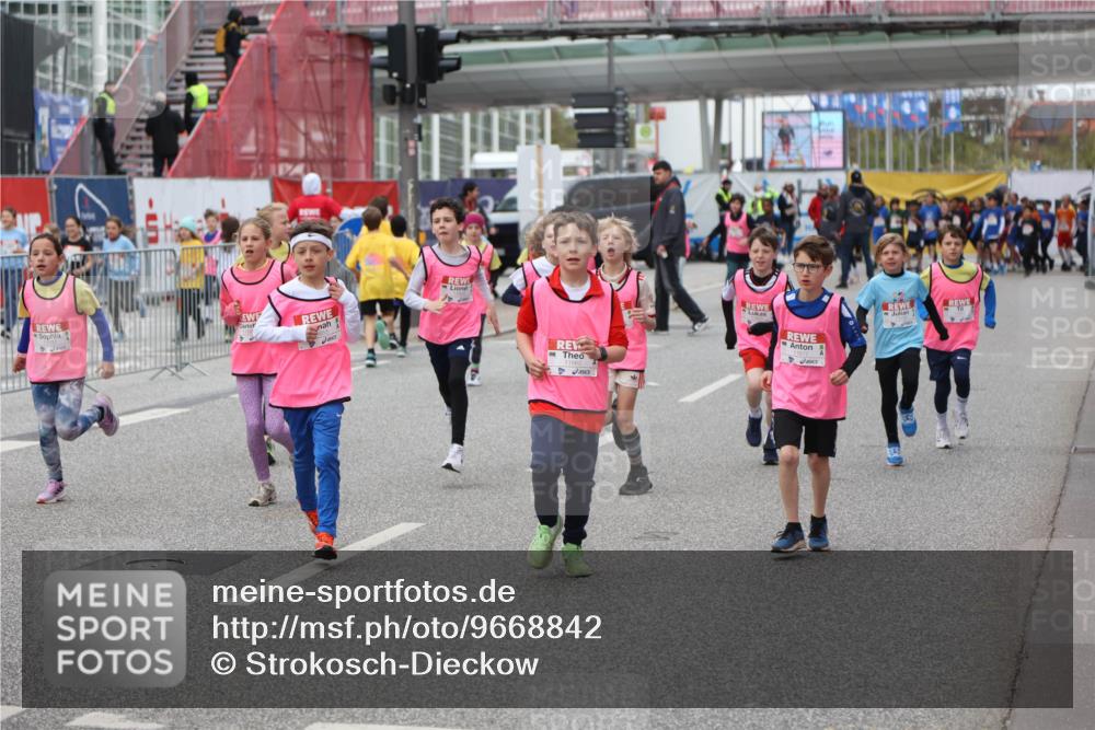 25.04.2026 - Das Zehntel Strokosch-Dieckow http://msf.ph/oto/9668842 25.04.2026 12:08:48 Allgemein zum Event 17 meine-sportfotos.de