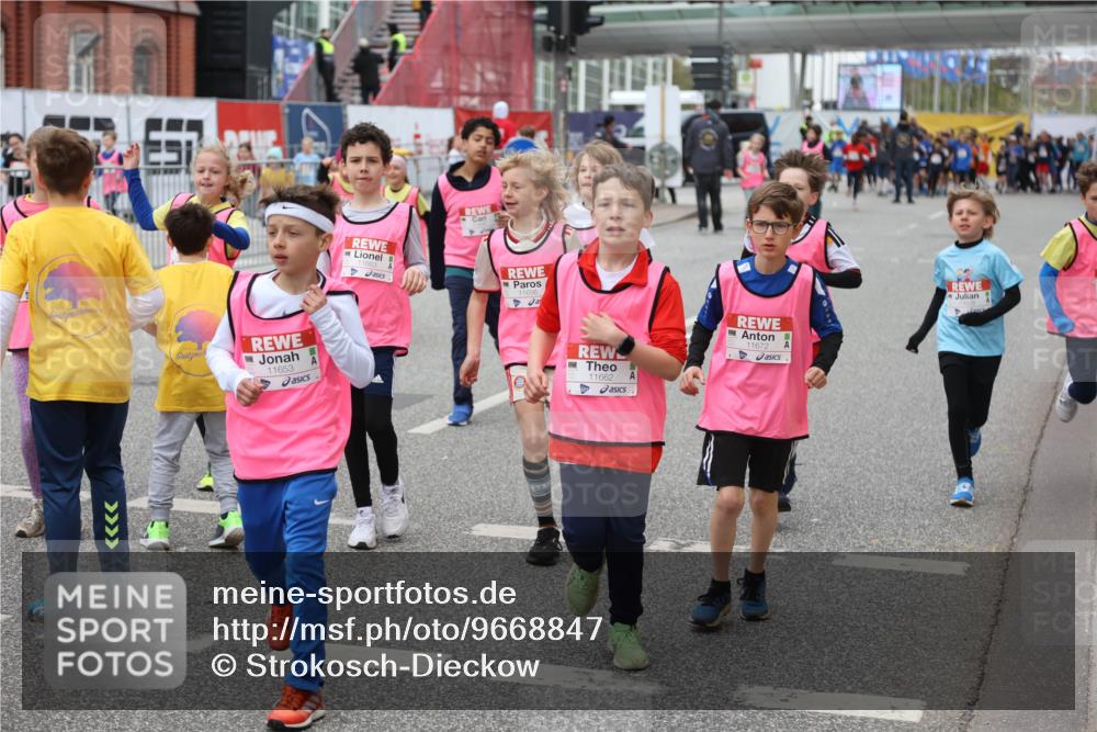 25.04.2026 - Das Zehntel Strokosch-Dieckow http://msf.ph/oto/9668847 25.04.2026 12:08:50 Allgemein zum Event 11653, 11656, 11662, 11672 meine-sportfotos.de