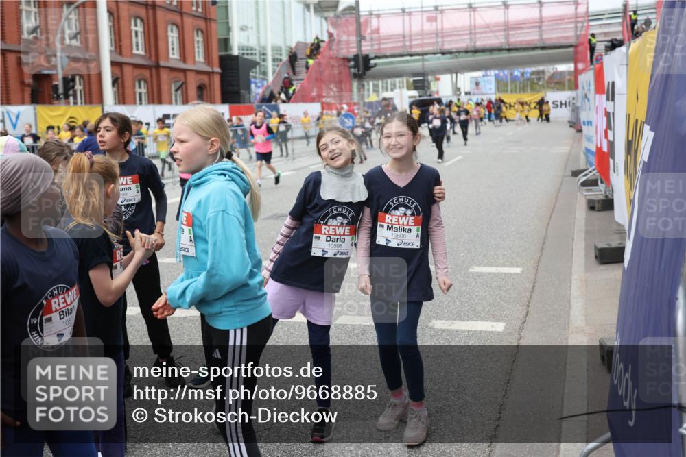 25.04.2026 - Das Zehntel Strokosch-Dieckow http://msf.ph/oto/9668885 25.04.2026 12:09:18 Allgemein zum Event 19, 105, 19, 10598, 10606 meine-sportfotos.de