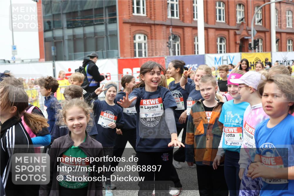 25.04.2026 - Das Zehntel Strokosch-Dieckow http://msf.ph/oto/9668897 25.04.2026 12:10:27 Allgemein zum Event 10581, 1058, 10599, 128, 10411, 10422 meine-sportfotos.de