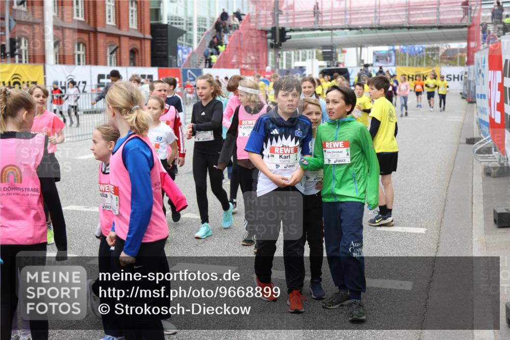 25.04.2026 - Das Zehntel Strokosch-Dieckow http://msf.ph/oto/9668899 25.04.2026 12:10:29 Allgemein zum Event 10419, 10416, 10412 meine-sportfotos.de