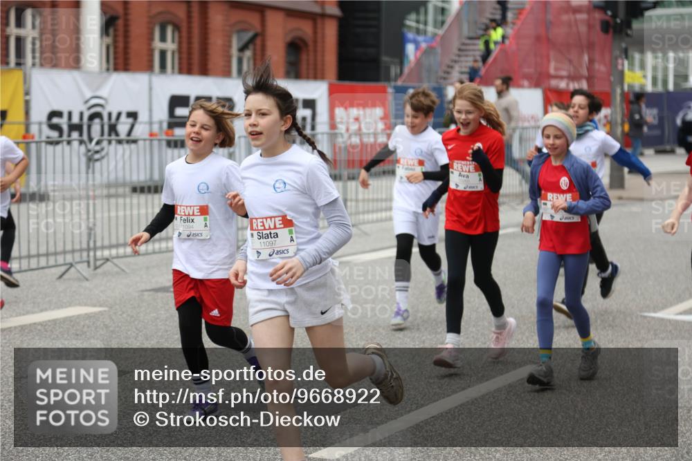 25.04.2026 - Das Zehntel Strokosch-Dieckow http://msf.ph/oto/9668922 25.04.2026 12:11:54 Allgemein zum Event 7, 1094, 11097 meine-sportfotos.de