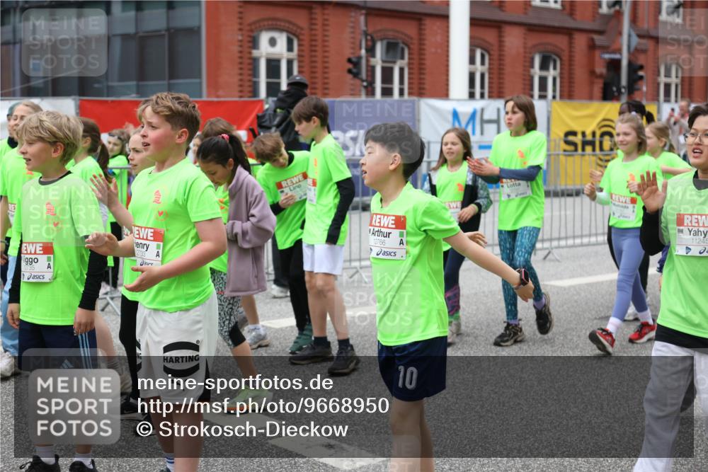 25.04.2026 - Das Zehntel Strokosch-Dieckow http://msf.ph/oto/9668950 25.04.2026 12:14:25 Allgemein zum Event 2735, 2733, 12766, 10, 0, 11245 meine-sportfotos.de