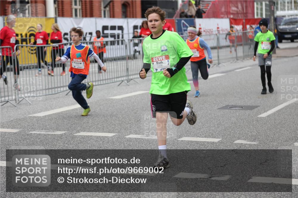 25.04.2026 - Das Zehntel Strokosch-Dieckow http://msf.ph/oto/9669002 25.04.2026 10:04:05 Allgemein zum Event 5306 meine-sportfotos.de