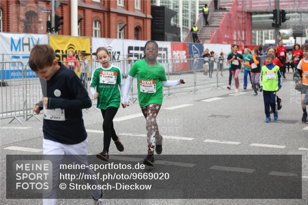 25.04.2026 - Das Zehntel Strokosch-Dieckow http://msf.ph/oto/9669020 25.04.2026 10:04:20 Allgemein zum Event 5908, 5913, 5577 meine-sportfotos.de