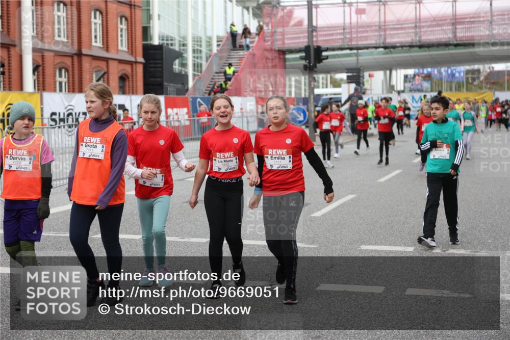 25.04.2026 - Das Zehntel Strokosch-Dieckow http://msf.ph/oto/9669051 25.04.2026 10:04:40 Allgemein zum Event 7410, 7411, 6152, 6151 meine-sportfotos.de