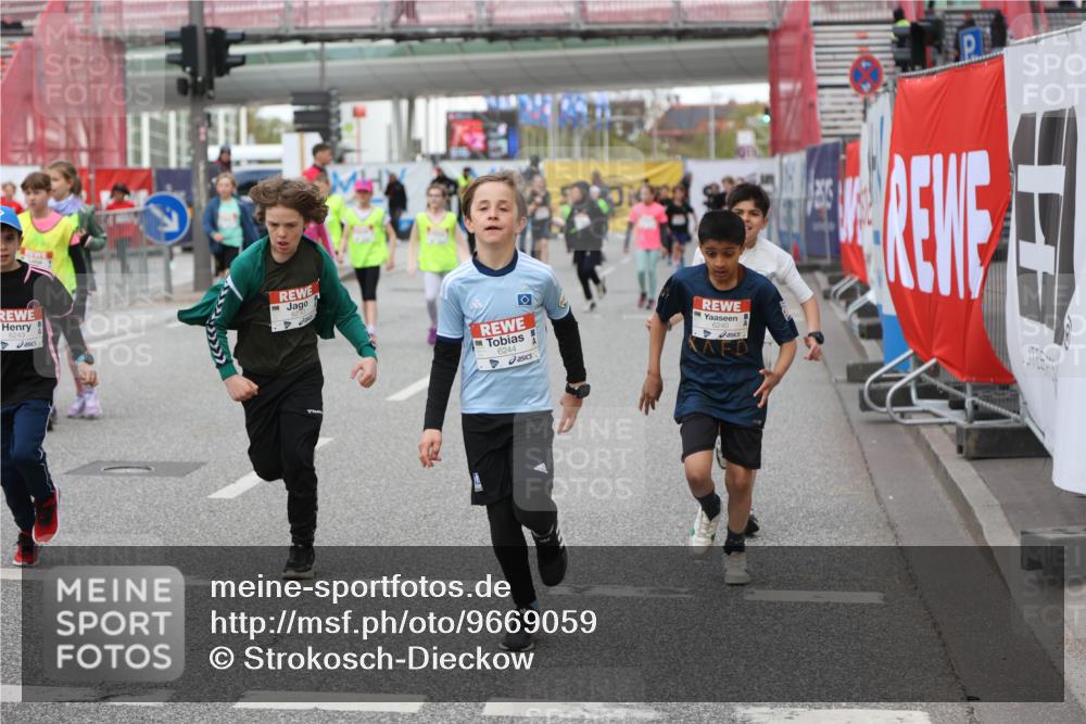 25.04.2026 - Das Zehntel Strokosch-Dieckow http://msf.ph/oto/9669059 25.04.2026 10:04:58 Allgemein zum Event 6249, 6244, 6240 meine-sportfotos.de