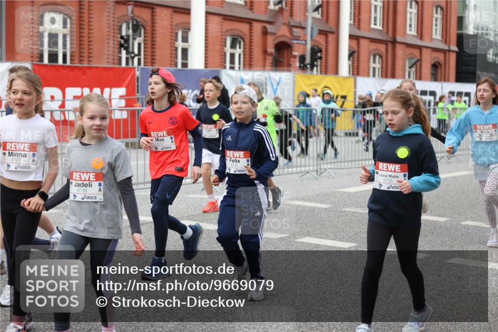 25.04.2026 - Das Zehntel Strokosch-Dieckow http://msf.ph/oto/9669079 25.04.2026 10:05:33 Allgemein zum Event 6747, 6708, 6752, 647, 6731, 6755, 6759 meine-sportfotos.de