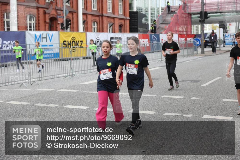 25.04.2026 - Das Zehntel Strokosch-Dieckow http://msf.ph/oto/9669092 25.04.2026 10:05:47 Allgemein zum Event 6739, 6765 meine-sportfotos.de