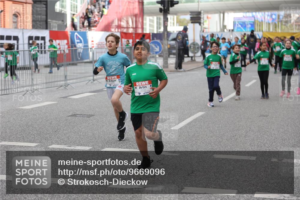 25.04.2026 - Das Zehntel Strokosch-Dieckow http://msf.ph/oto/9669096 25.04.2026 10:06:07 Allgemein zum Event 5533 meine-sportfotos.de