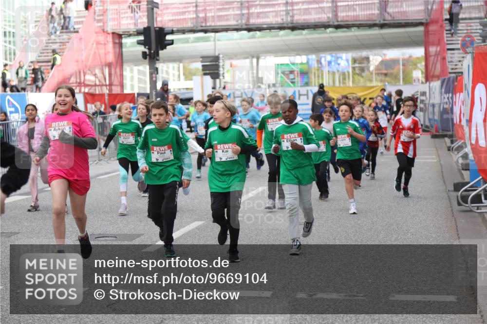 25.04.2026 - Das Zehntel Strokosch-Dieckow http://msf.ph/oto/9669104 25.04.2026 10:06:15 Allgemein zum Event 4 meine-sportfotos.de