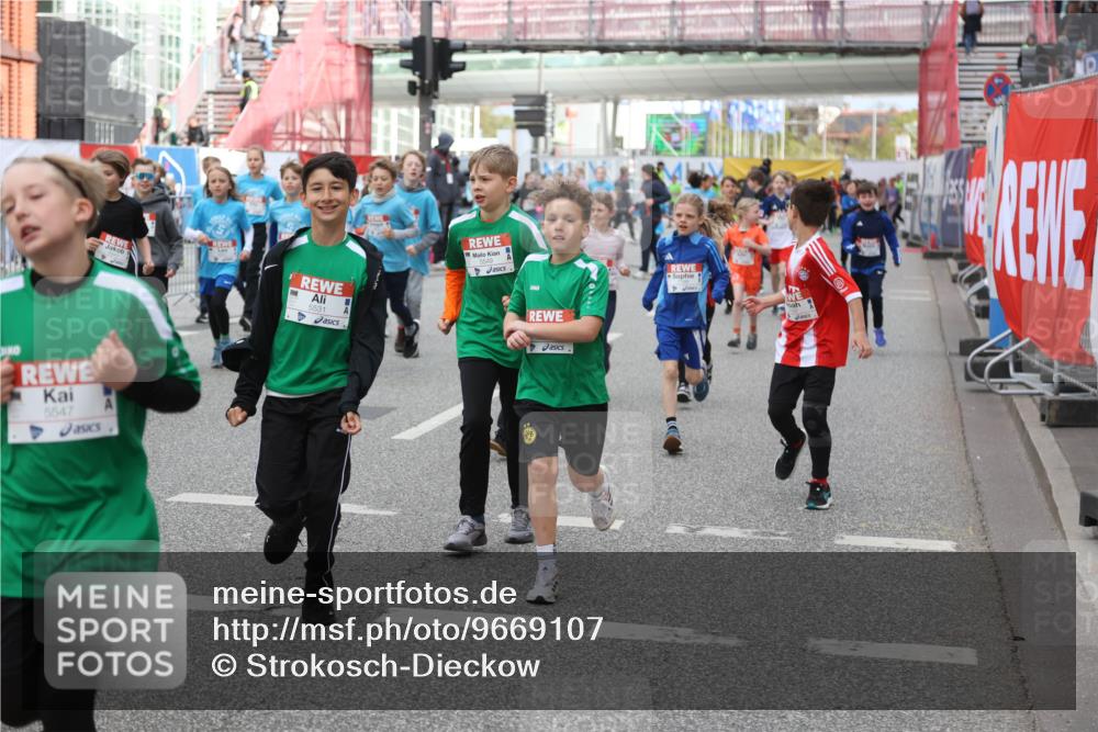 25.04.2026 - Das Zehntel Strokosch-Dieckow http://msf.ph/oto/9669107 25.04.2026 10:06:17 Allgemein zum Event 5547, 5531 meine-sportfotos.de