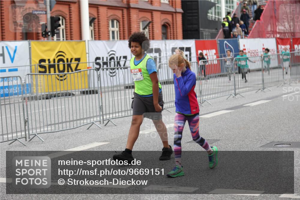 25.04.2026 - Das Zehntel Strokosch-Dieckow http://msf.ph/oto/9669151 25.04.2026 10:07:56 Allgemein zum Event 6091 meine-sportfotos.de