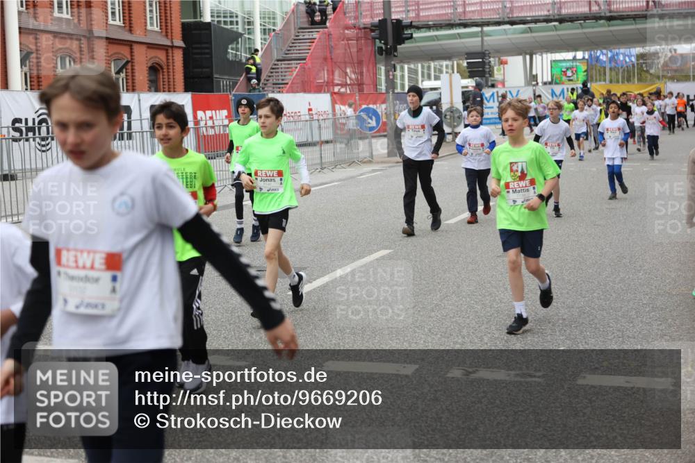 25.04.2026 - Das Zehntel Strokosch-Dieckow http://msf.ph/oto/9669206 25.04.2026 10:10:22 Allgemein zum Event 1711 meine-sportfotos.de