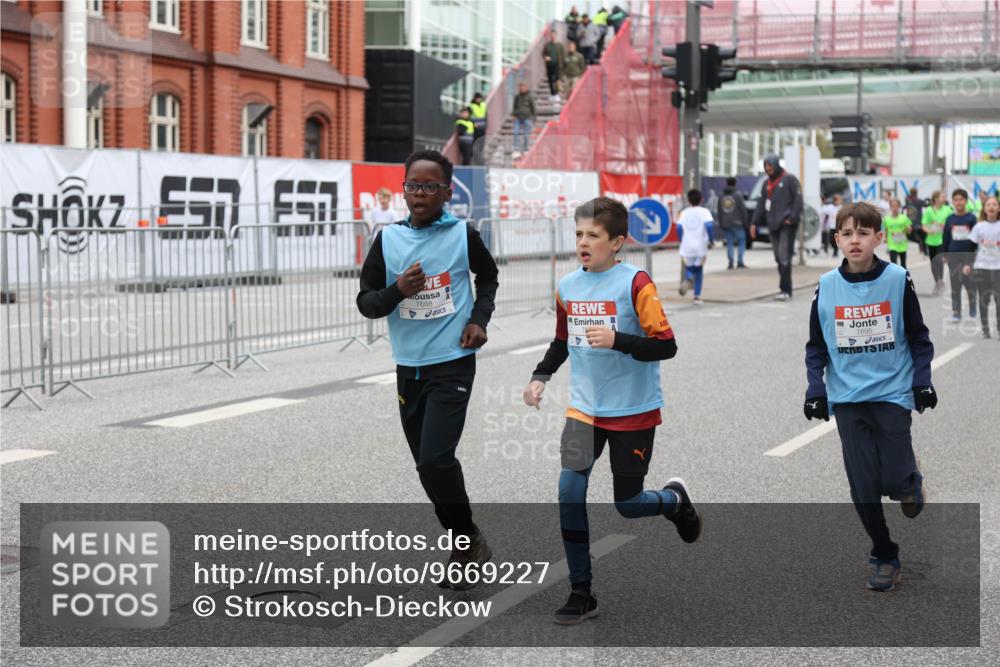 25.04.2026 - Das Zehntel Strokosch-Dieckow http://msf.ph/oto/9669227 25.04.2026 10:10:45 Allgemein zum Event 7688 meine-sportfotos.de