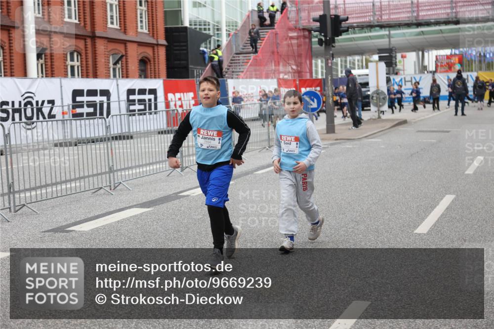 25.04.2026 - Das Zehntel Strokosch-Dieckow http://msf.ph/oto/9669239 25.04.2026 10:11:19 Allgemein zum Event 7694 meine-sportfotos.de