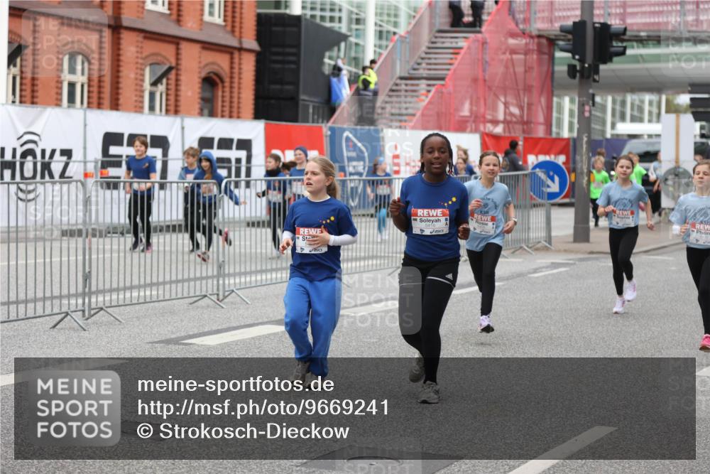 25.04.2026 - Das Zehntel Strokosch-Dieckow http://msf.ph/oto/9669241 25.04.2026 10:11:39 Allgemein zum Event 5418 meine-sportfotos.de