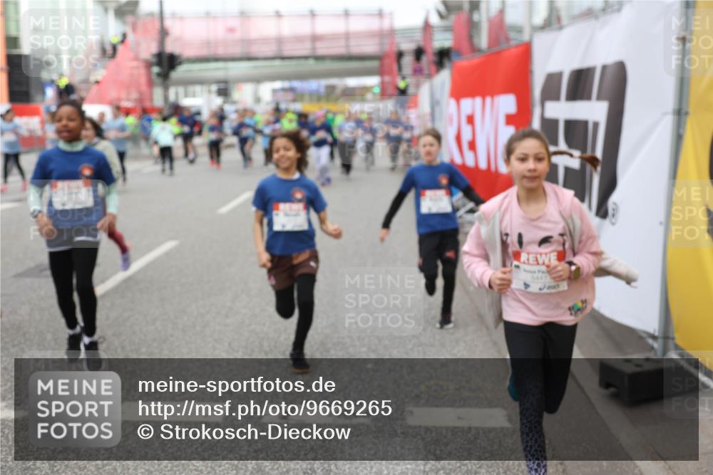 25.04.2026 - Das Zehntel Strokosch-Dieckow http://msf.ph/oto/9669265 25.04.2026 10:11:52 Allgemein zum Event 5447 meine-sportfotos.de