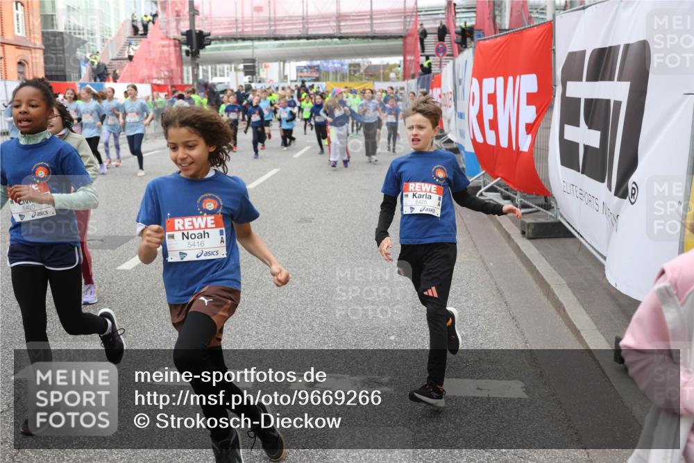 25.04.2026 - Das Zehntel Strokosch-Dieckow http://msf.ph/oto/9669266 25.04.2026 10:11:53 Allgemein zum Event 5420, 5416, 5425 meine-sportfotos.de