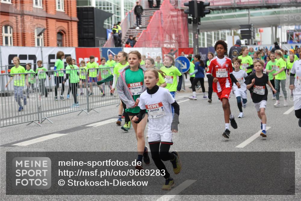 25.04.2026 - Das Zehntel Strokosch-Dieckow http://msf.ph/oto/9669283 25.04.2026 10:12:02 Allgemein zum Event 6548, 6553 meine-sportfotos.de