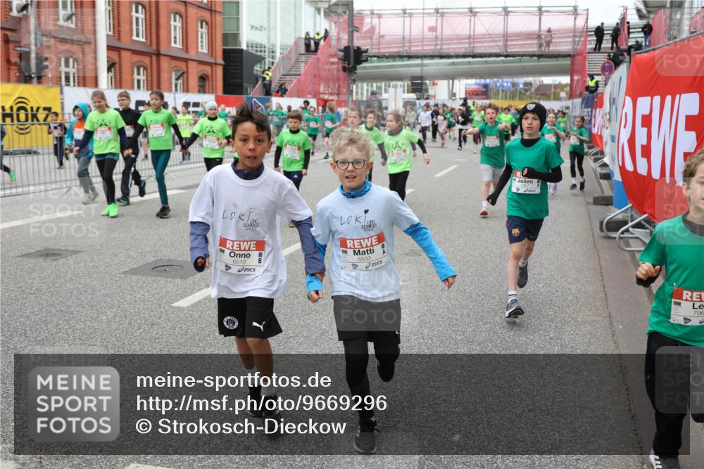 25.04.2026 - Das Zehntel Strokosch-Dieckow http://msf.ph/oto/9669296 25.04.2026 10:12:17 Allgemein zum Event 6510, 6533, 796 meine-sportfotos.de