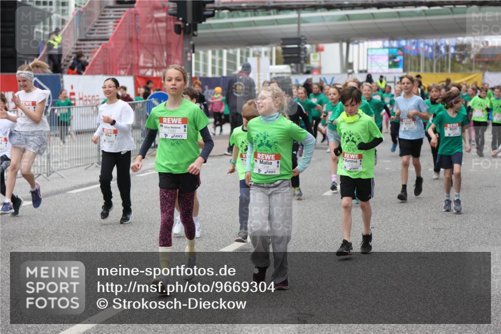 25.04.2026 - Das Zehntel Strokosch-Dieckow http://msf.ph/oto/9669304 25.04.2026 10:12:22 Allgemein zum Event 7330, 7338 meine-sportfotos.de