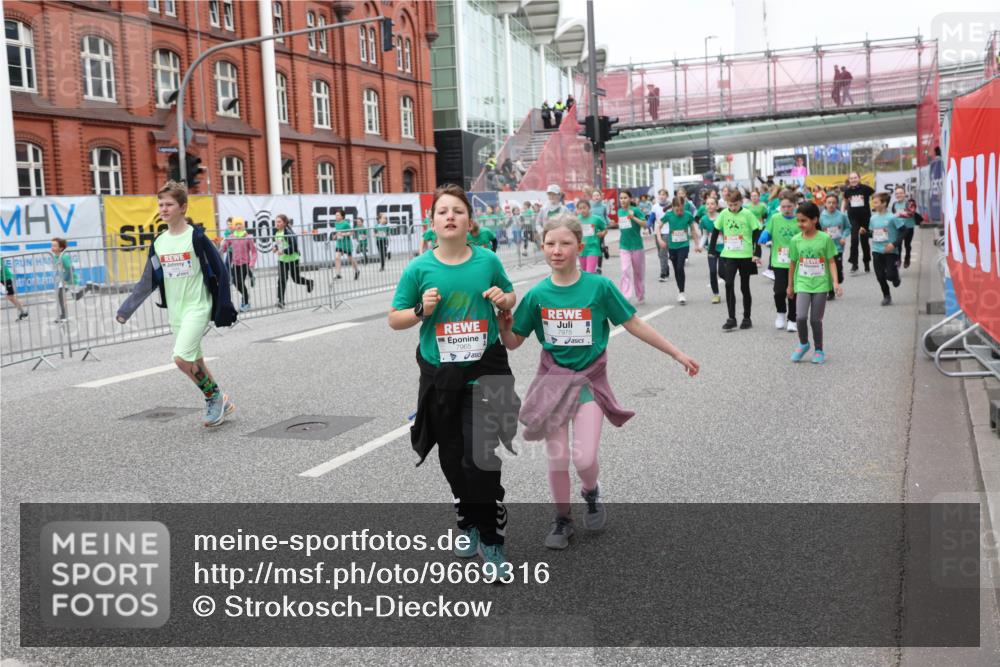 25.04.2026 - Das Zehntel Strokosch-Dieckow http://msf.ph/oto/9669316 25.04.2026 10:12:32 Allgemein zum Event 7975 meine-sportfotos.de