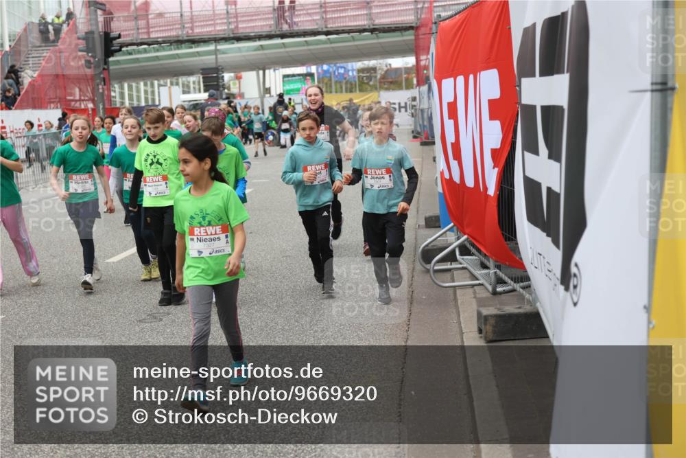 25.04.2026 - Das Zehntel Strokosch-Dieckow http://msf.ph/oto/9669320 25.04.2026 10:12:34 Allgemein zum Event 7327 meine-sportfotos.de